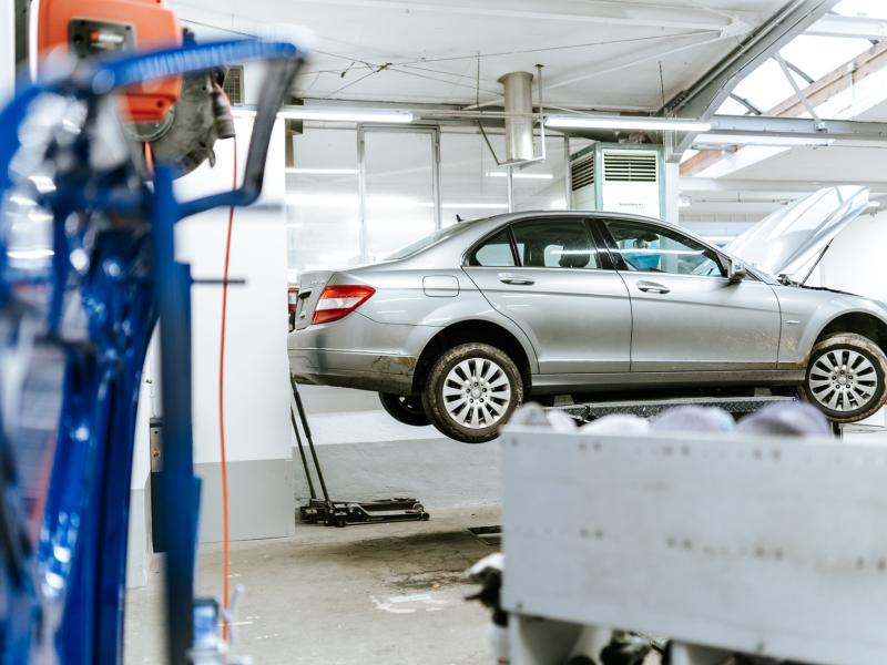 Kleinreparatur Mercedes Schmallenberg Schellmann Lackiererei